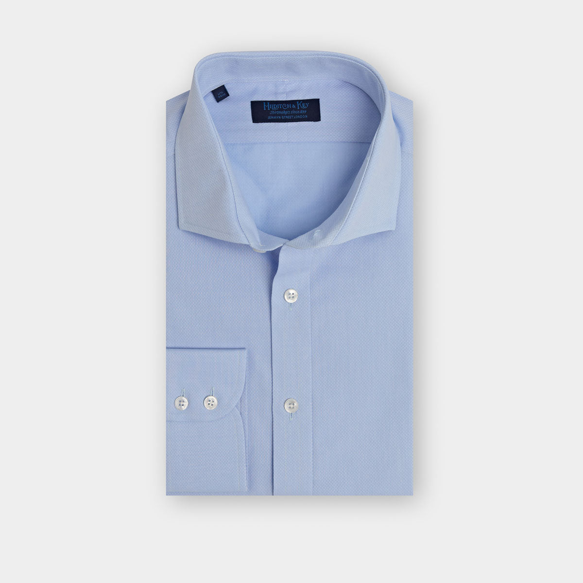 Contemporary Fit Pin Dot Cotton Shirt Cut away Collar & Two Button Cuff