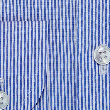 Classic Fit, Classic Collar, Two Button Cuff, In Blue Fine Bengal