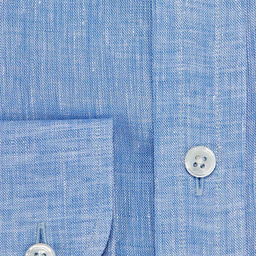 Contemporary Fit, Button Down Collar, 2 Button Cuff Shirt in a Plain Sky Blue Linen