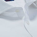 Contemporary Fit, Cutaway Collar, 2 Button Cuff Shirt in a White Houndstooth