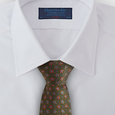 Green Blossom Motif Silk Tie