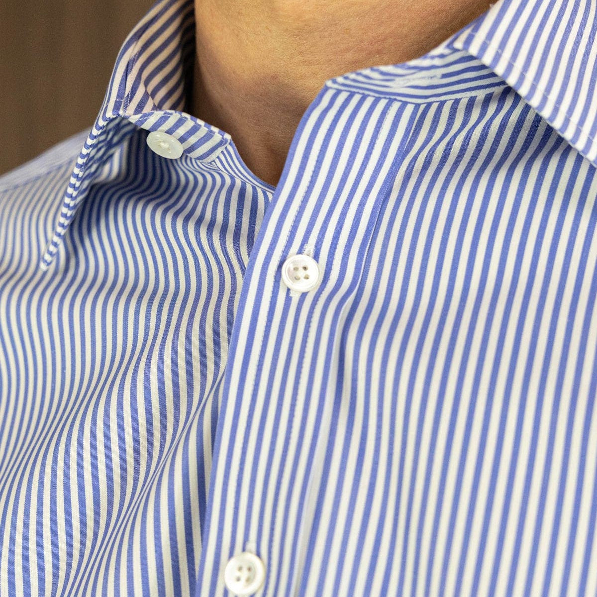 Classic Fit, Classic Collar, Double Cuff Shirt in a Blue & White Medium Bengal Poplin Cotton