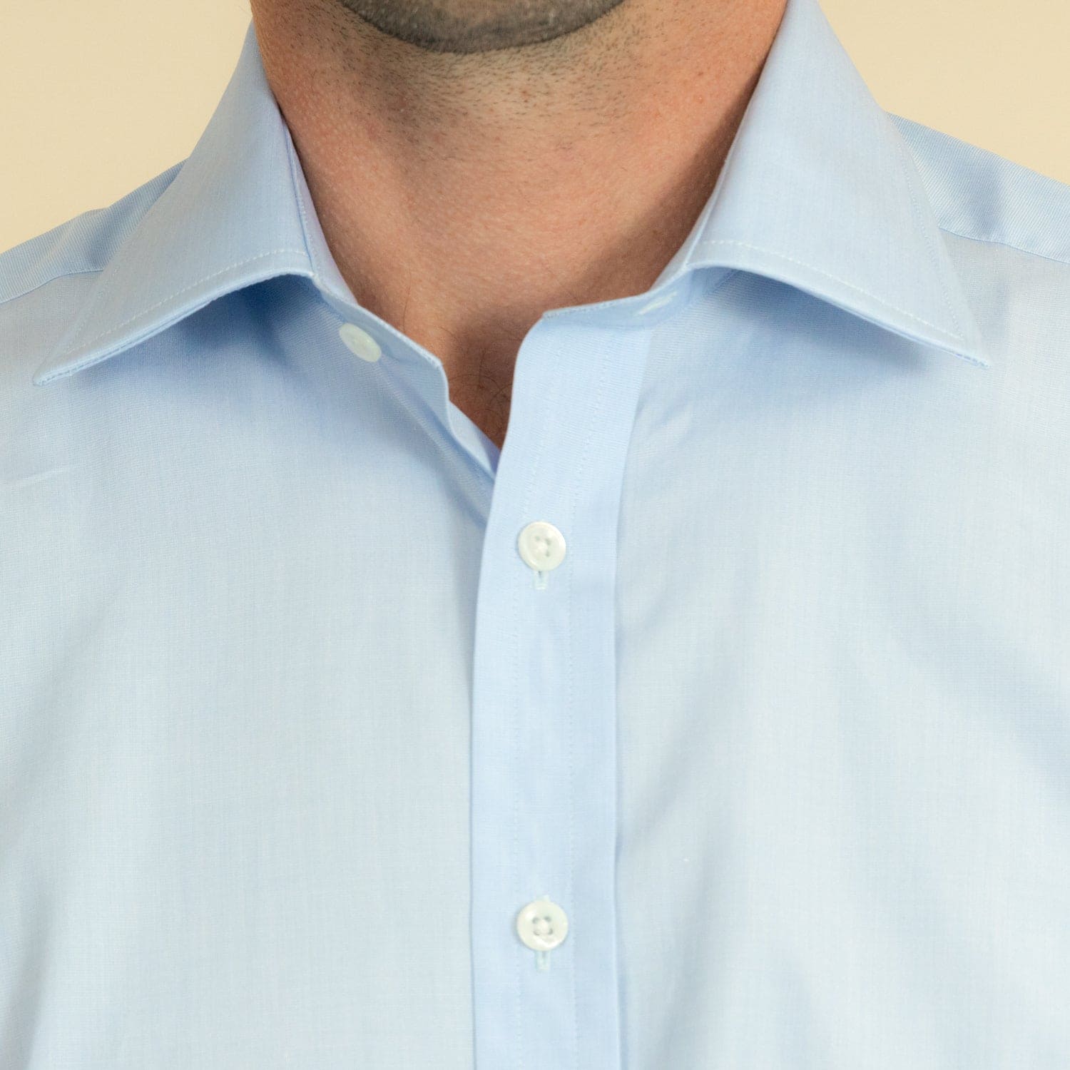 Classic Fit, Classic Collar, Double Cuff Shirt in a Plain Sky Blue End-On-End Cotton
