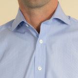 Classic Fit, Cutaway Collar, 2 Button Cuff Shirt In Blue Hairline