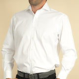 Classic Fit, Cutaway Collar, Two Button Cuff Shirt in White Fine Twill
