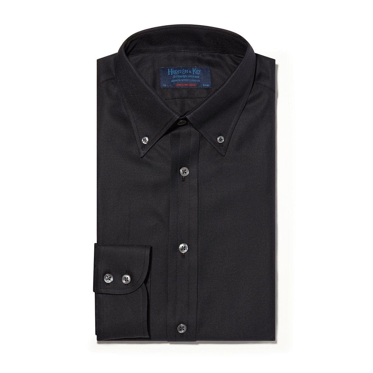 Contemporary Fit, Button Down Collar, 2 Button Cuff Shirt In Plain Black Twill