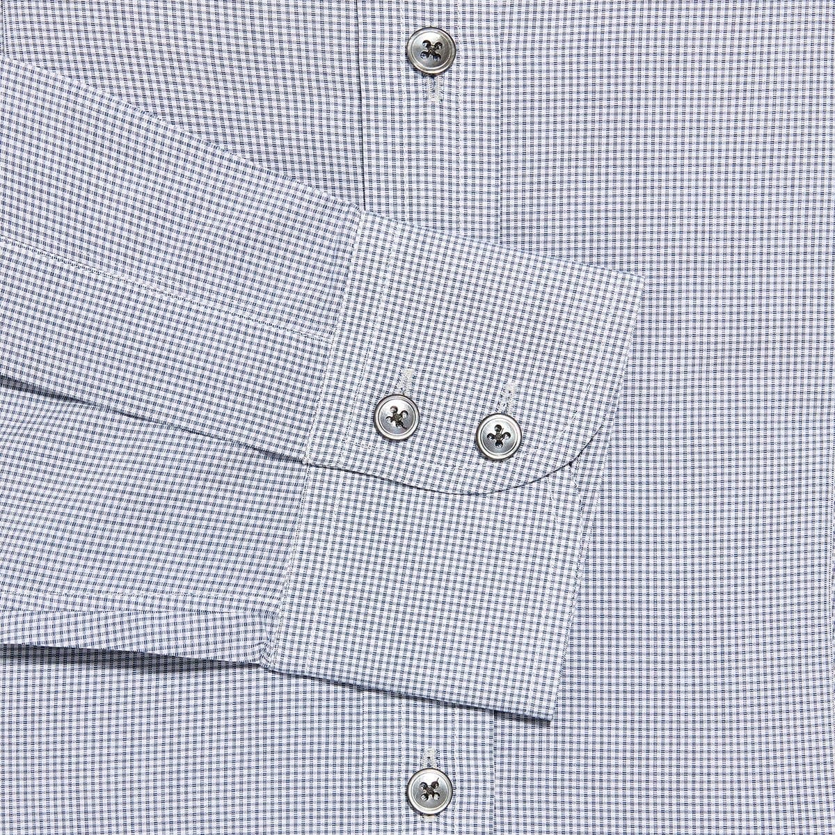 Contemporary Fit, Classic Collar, 2 Button Cuff Shirt in a Black & White Check Poplin Cotton