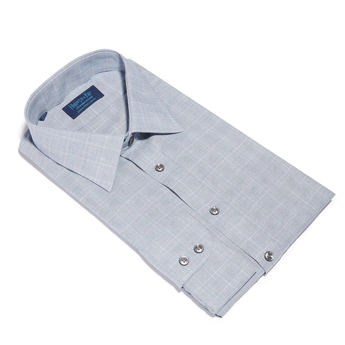 Contemporary Fit, Classic Collar, 2 Button Cuff Shirt in a Blue & White Check Twill Cotton