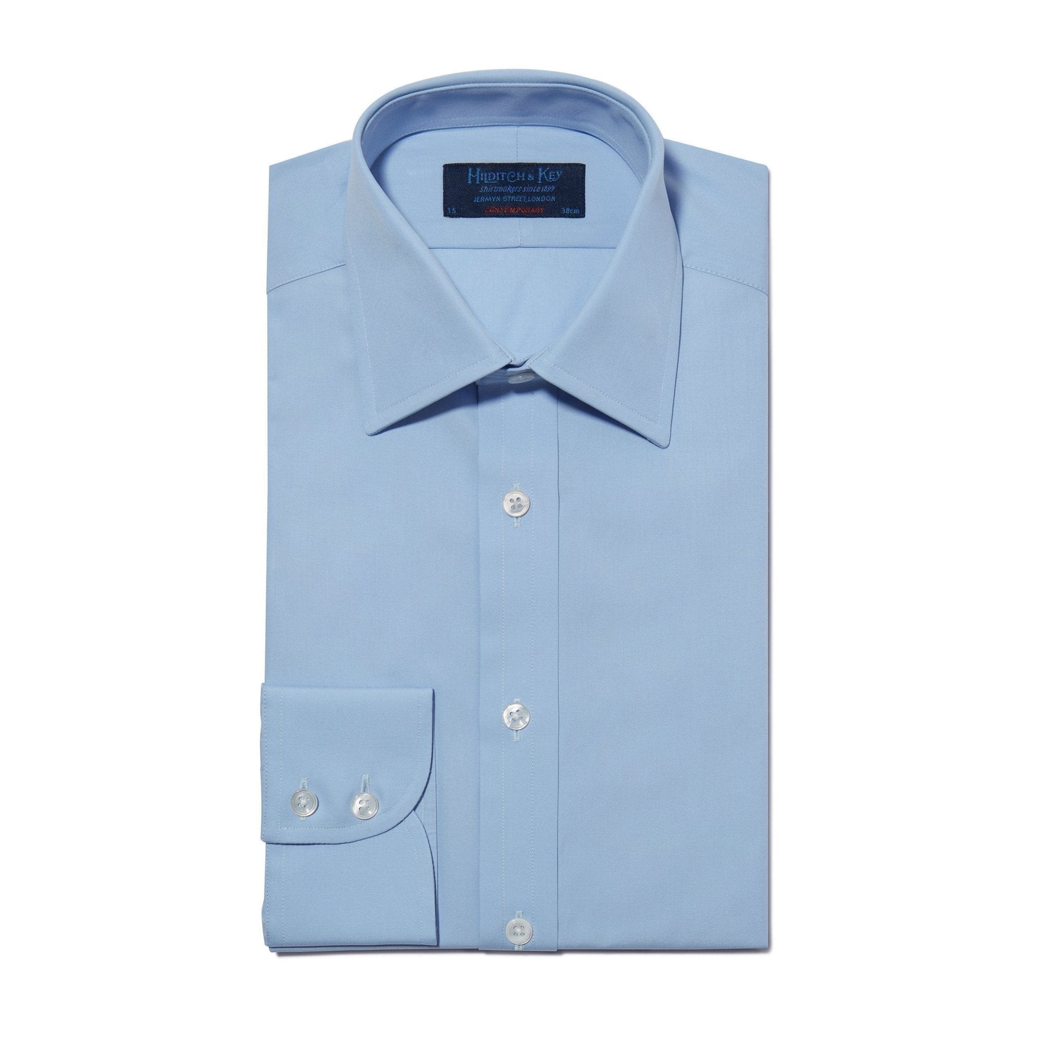 Contemporary Fit, Classic Collar, 2 Button Cuff Shirt in a Plain Sky Blue Poplin Cotton - Hilditch & Key