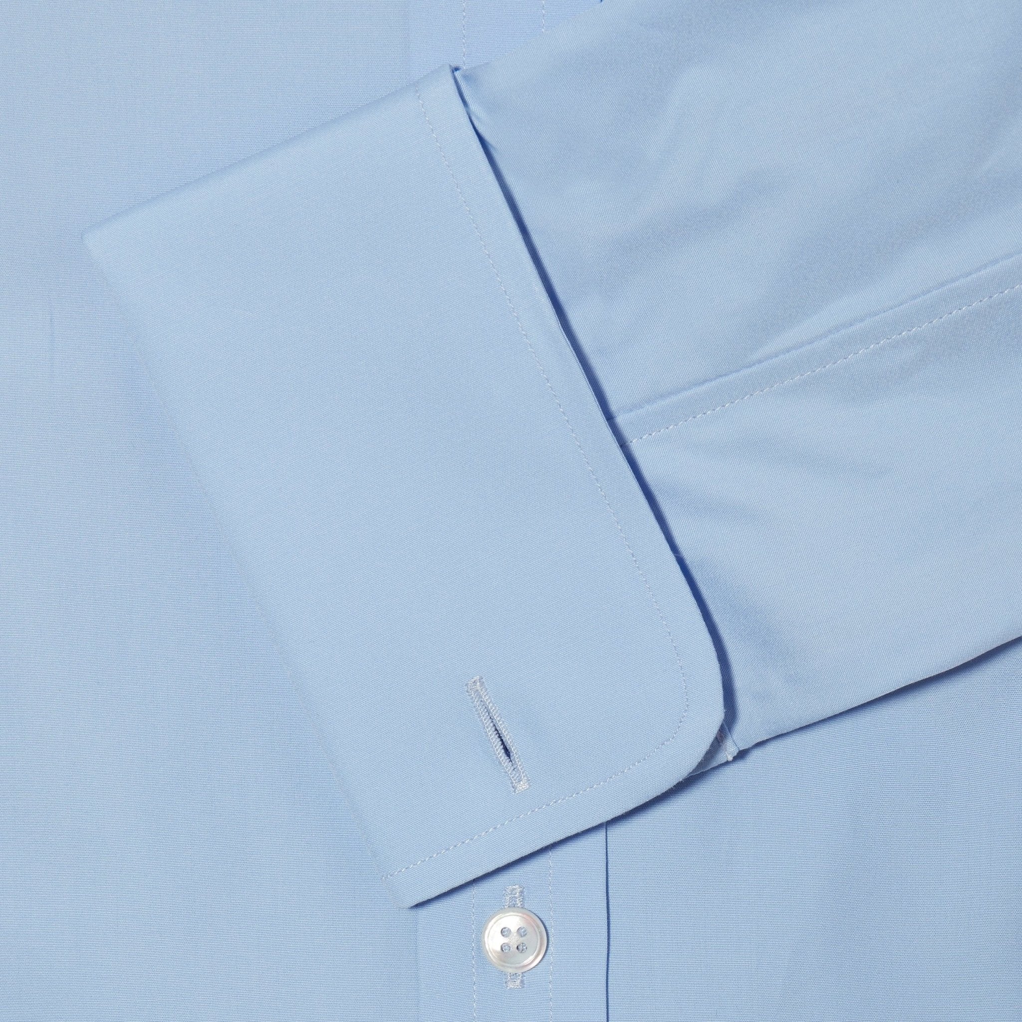 Contemporary Fit, Classic Collar, Double Cuff Shirt in a Plain Sky Blue Poplin Cotton - Hilditch & Key