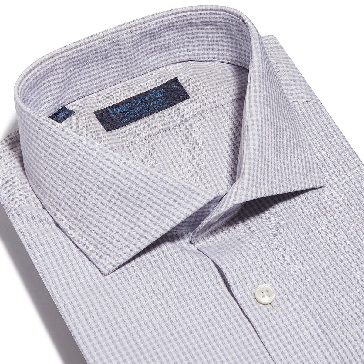 Contemporary Fit, Cut-away Collar, 2 Button Cuff Shirt in a Grey & White Check Poplin Cotton