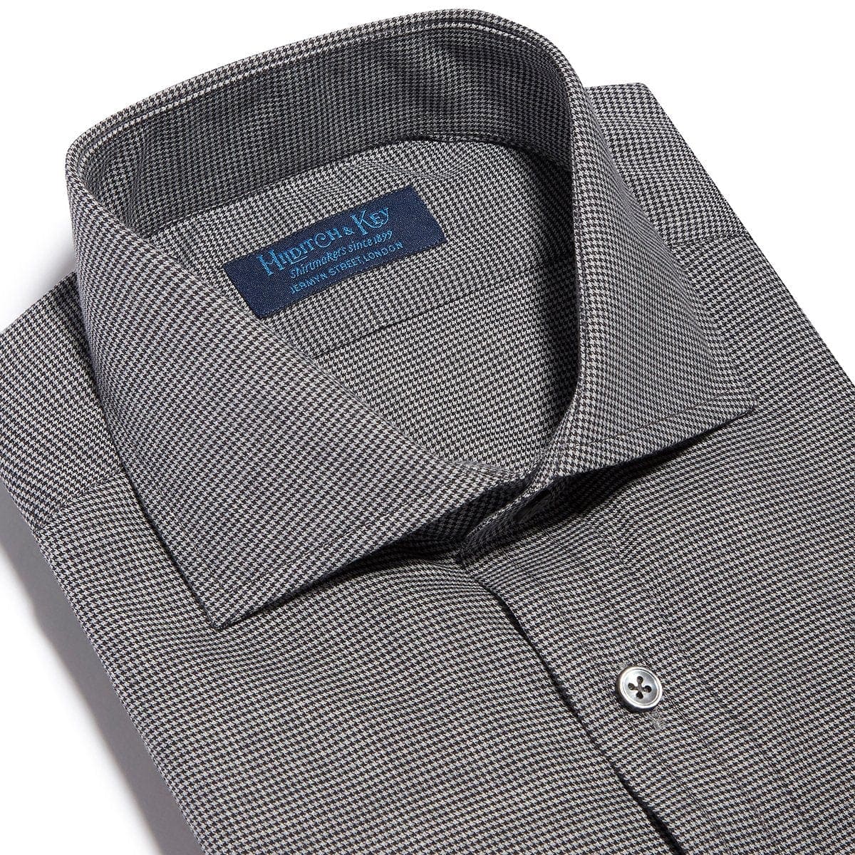 Contemporary Fit, Cut-away Collar, 2 Button Cuff Shirt in a Plain Grey & Black Houndstooth Cotton