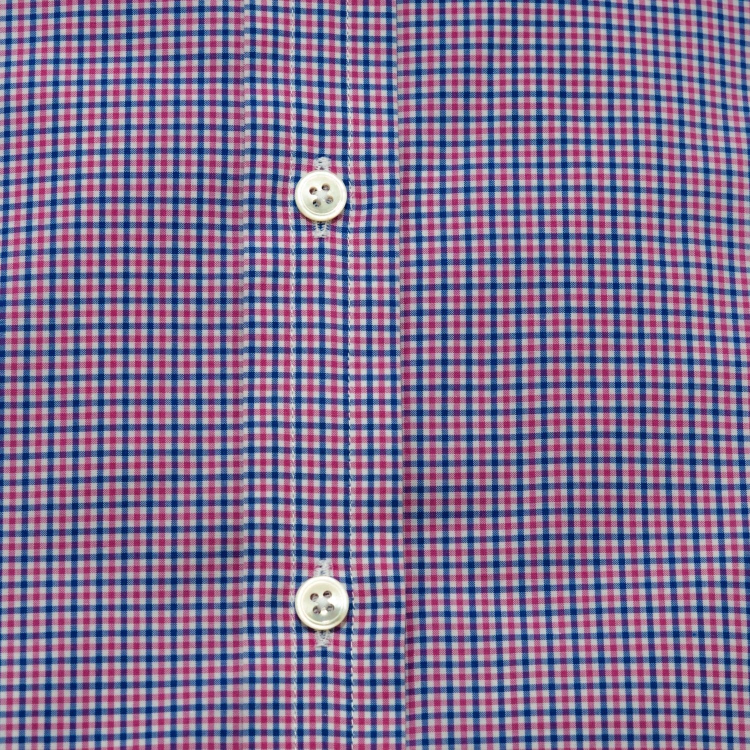 Contemporary Fit, Cutaway Collar, 2 Button Cuff Shirt in Pink & Sky Blue Check