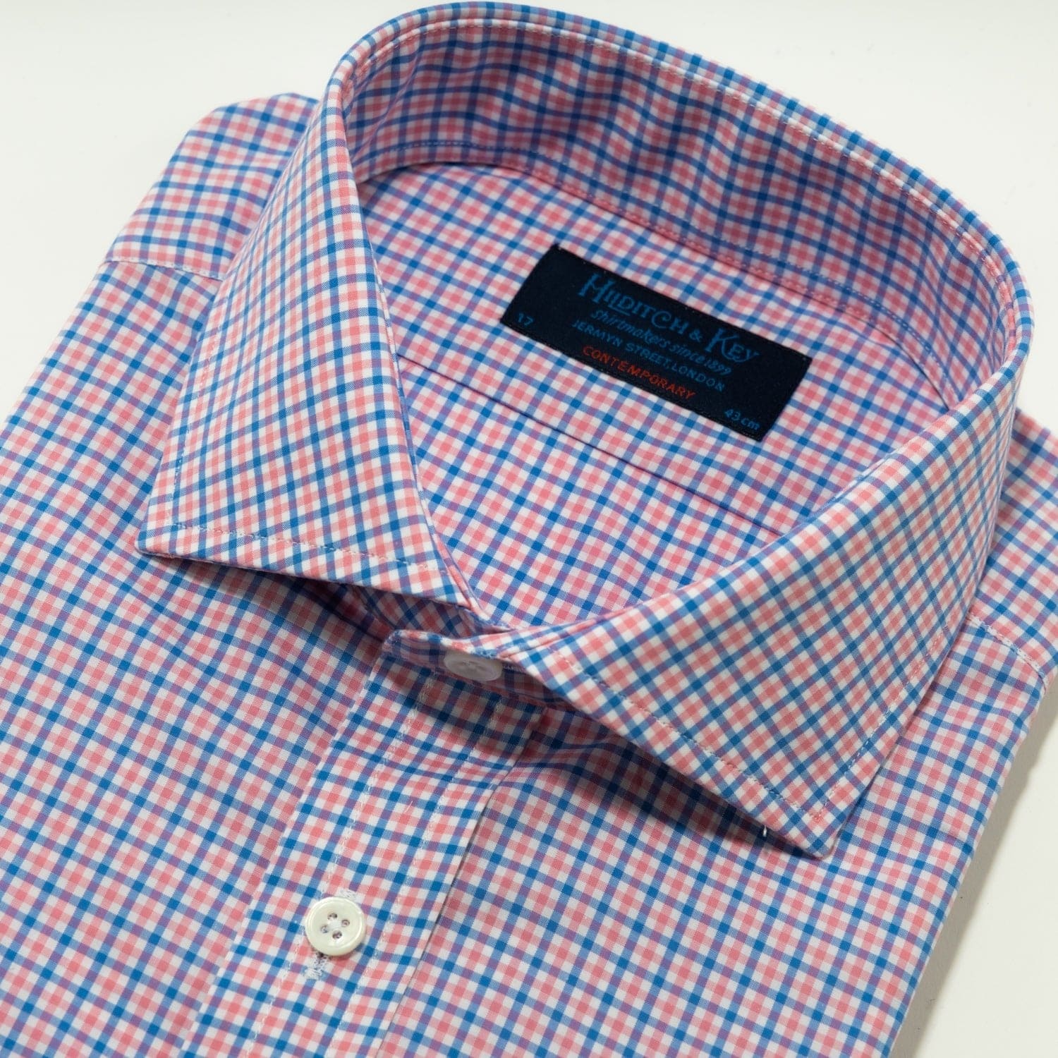Contemporary Fit, Cutaway Collar, 2 Button Cuff Shirt in Sky Blue & Pink Check