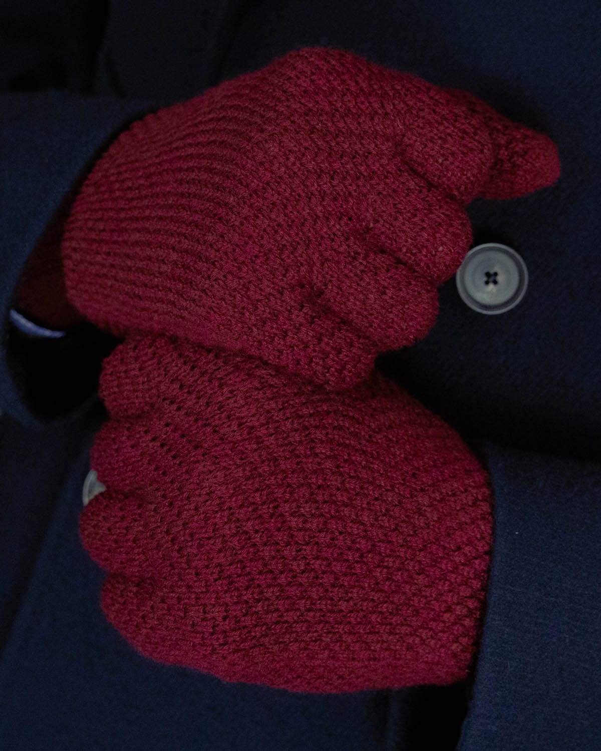 Drama Wine Moss Stitch 100% Cashmere Gloves