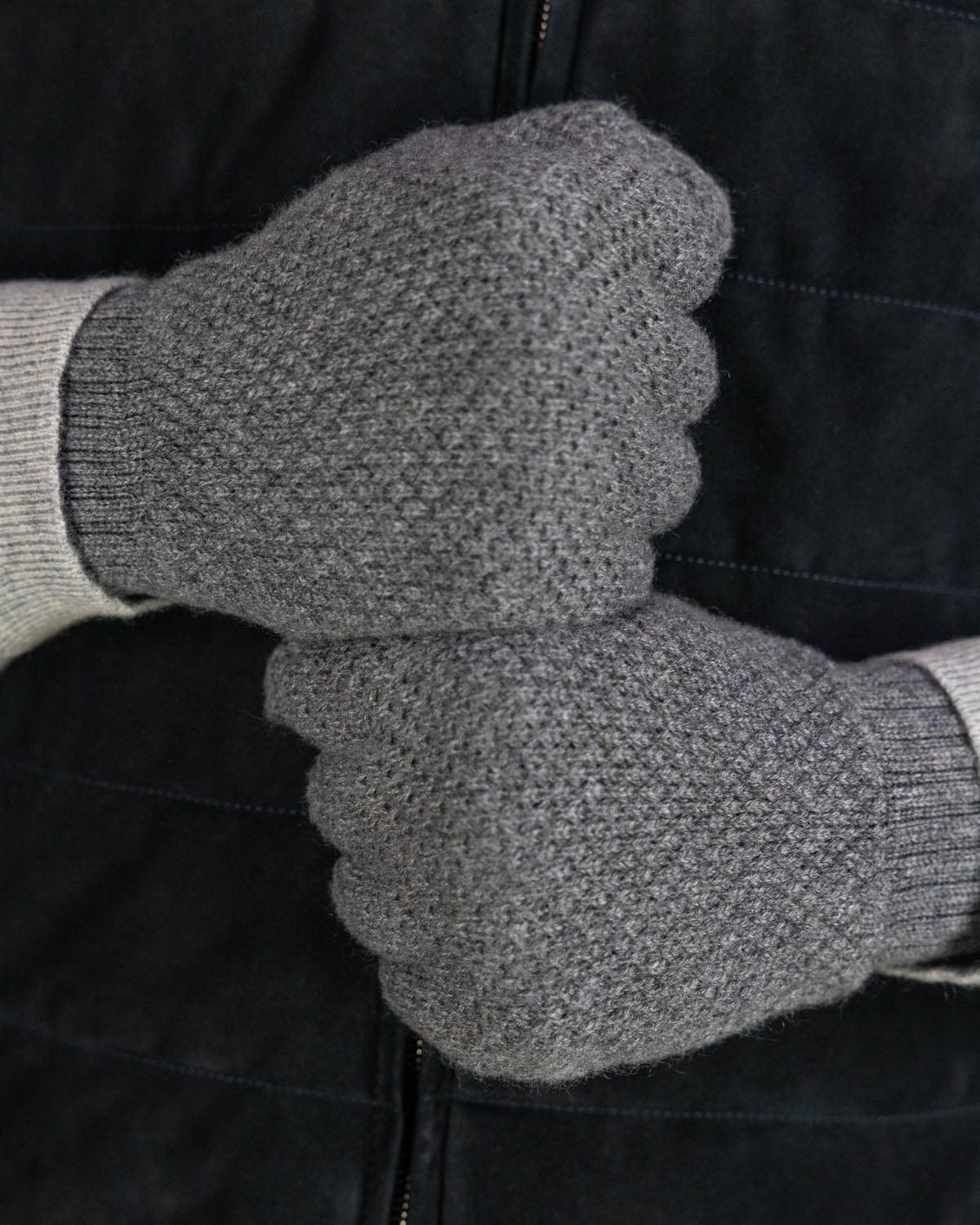 Smog Grey Moss Stitch 100% Cashmere Gloves
