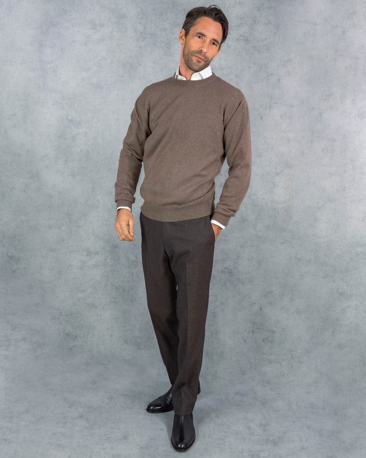 Wildebeest Brown Crew Neck 100% Cashmere Sweater